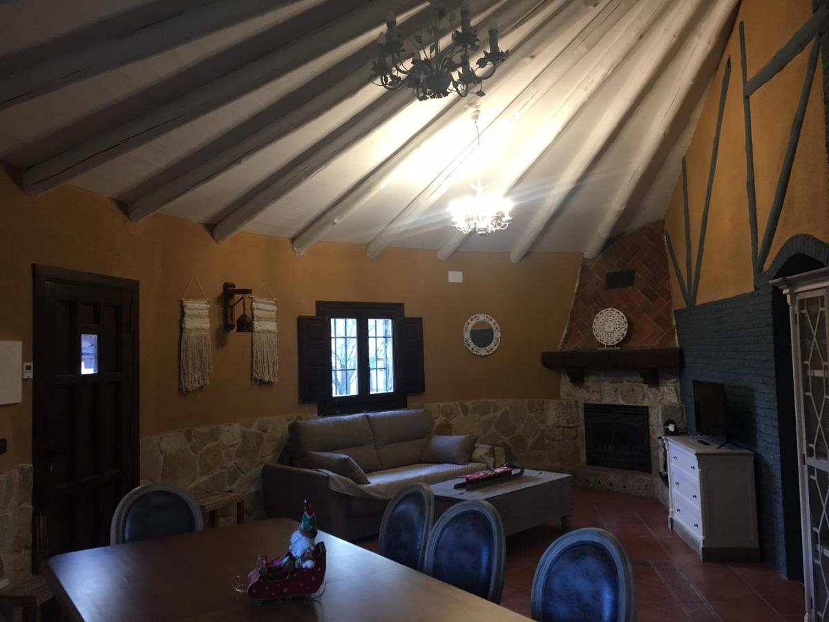 Vila El Chozo Fuentiduena Exteriér fotografie