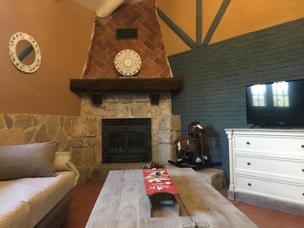 Vila El Chozo Fuentiduena Exteriér fotografie