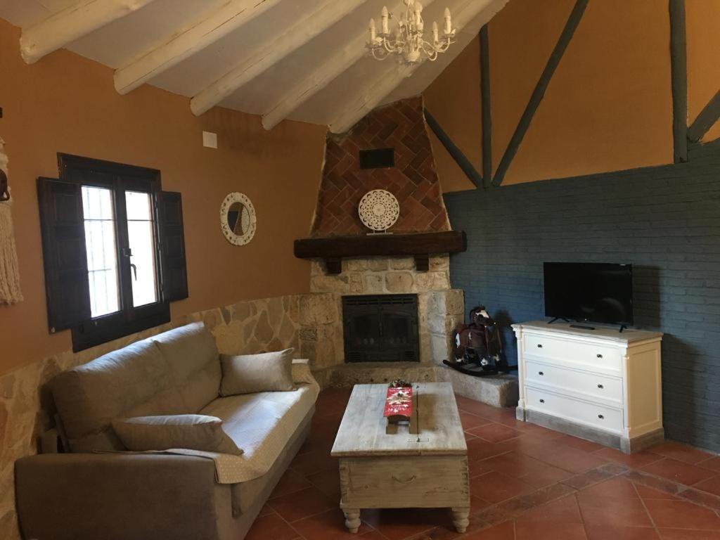 Vila El Chozo Fuentiduena Exteriér fotografie