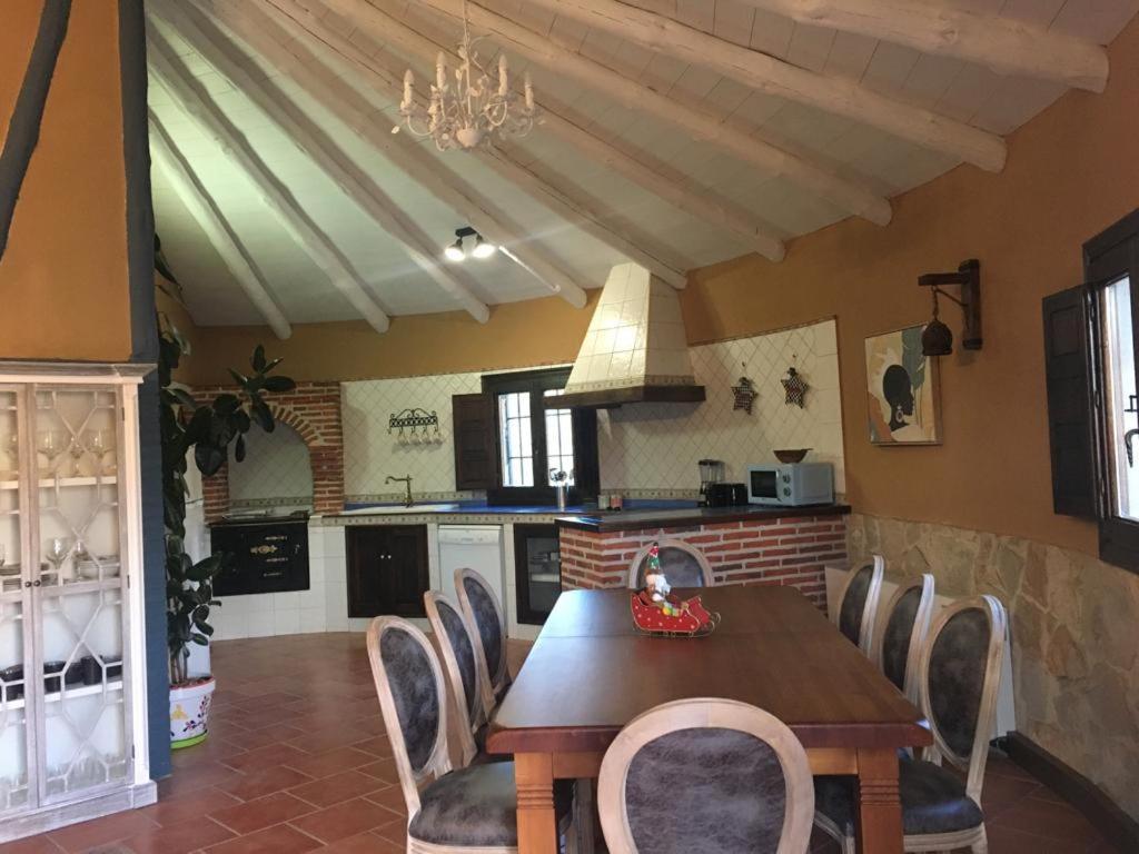 Vila El Chozo Fuentiduena Exteriér fotografie